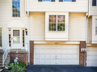 483 Shadywood Dr, Pittsburgh, PA 15235