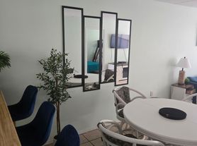 108 E Coronado Dr