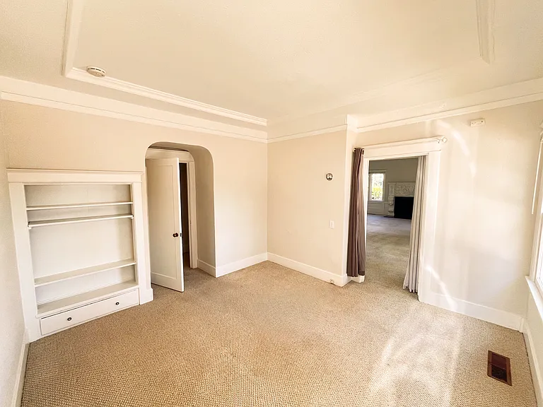1509 Forest View Ave — Photo 7