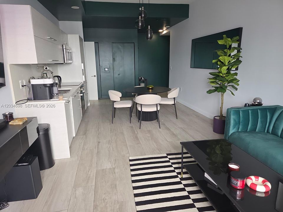 1st image of 45 SW 9th St APT 4309