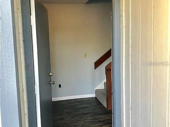 3rd image of 834 Park Lake Pl #6B