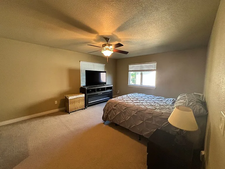 6817 Dunsmore Rd — Photo 16