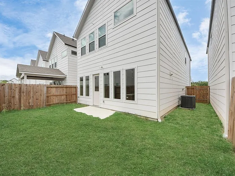 4407 Abaco Ln — Photo 28