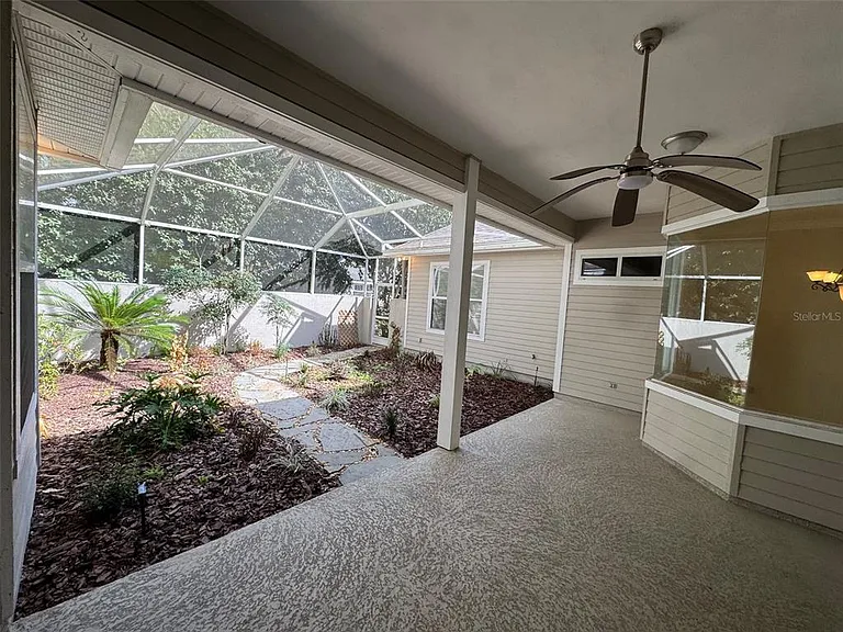 4404 SW 91st Dr — Photo 15