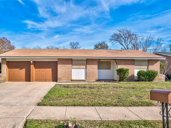 1517 Twin Post Ct, Arlington, TX 76014