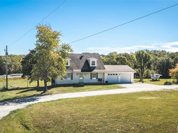 8134 Diamond School Rd, Luebbering, MO 63061