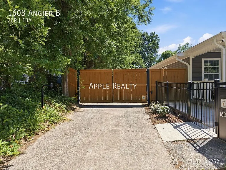 1608 Angier Ave #B — Photo 19
