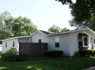 746 E Jefferson St, Morris, IL 60450