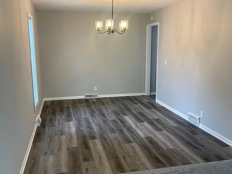 1117 Coach Rd — Photo 5