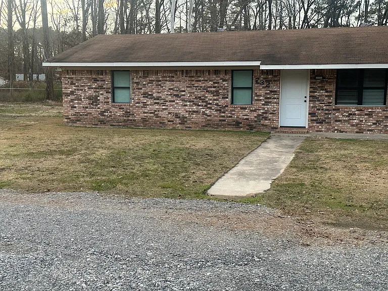 7324 Highway 79 S — Photo 5