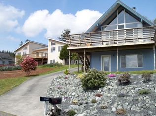 2260 Mariner Beach Dr, Oak Harbor, WA 98277