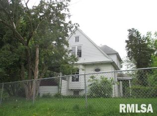 500 Lincoln Ct, Davenport, IA 52804