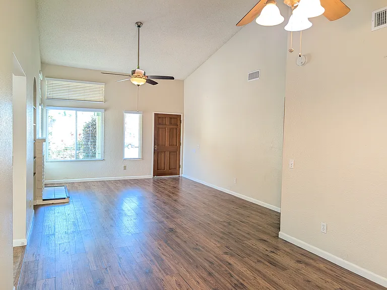 9875 Corsair Pl — Photo 6