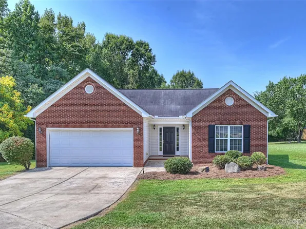 409 Maye St, Wingate, NC 28174