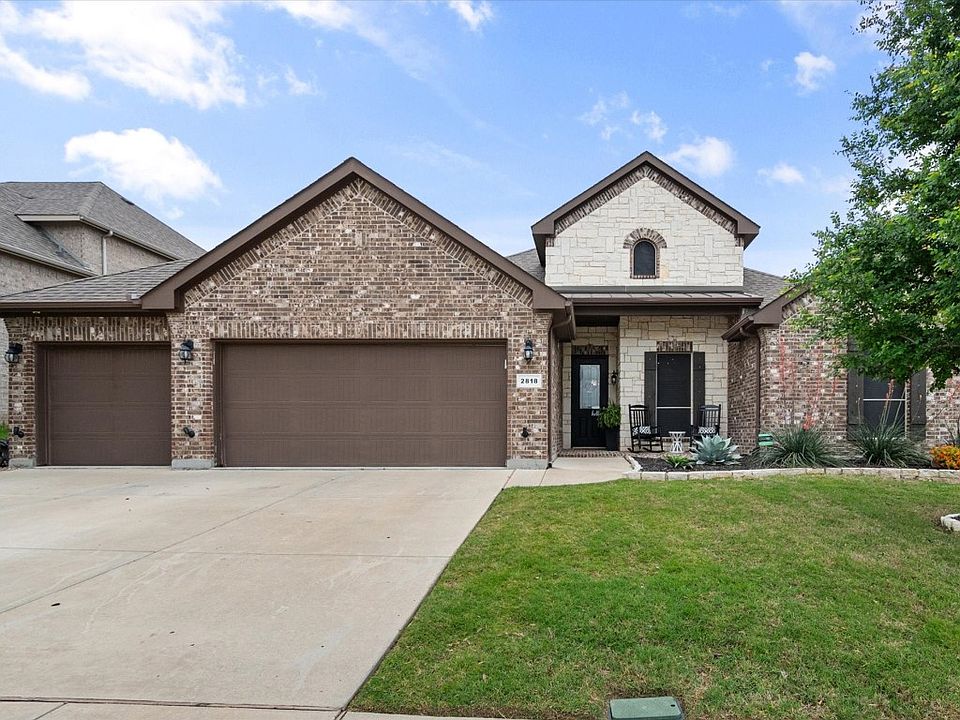 1st image of 2818 Palmerston Dr