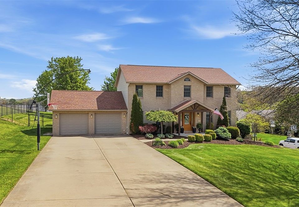 1st image of 138 Woodhaven Dr