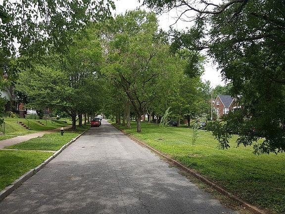 5th image of 5336 Reber Pl