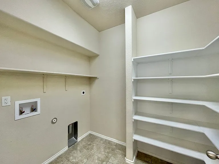 3311 Lorne Dr — Photo 13