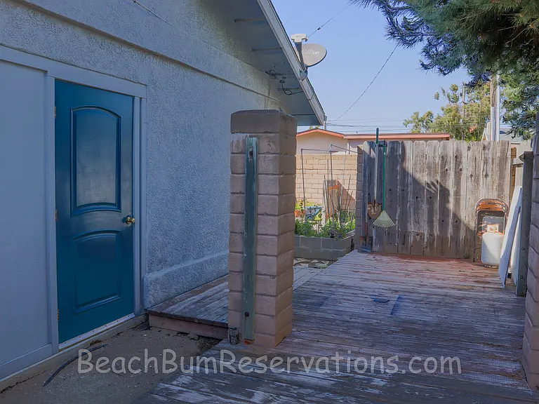 368 N 3rd St — Photo 34