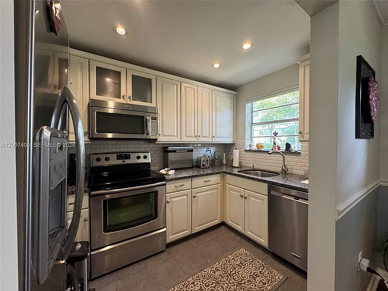 5580 SW 78th St #137A — Photo 5