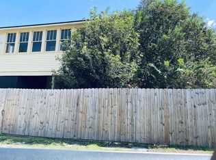 102 N Cunningham St, Rayne, LA 70578