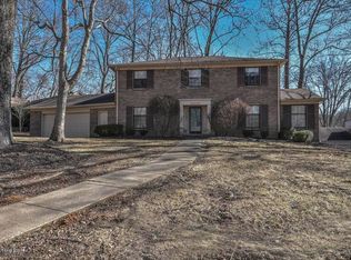 6612 Falls Creek Rd, Louisville, KY 40241