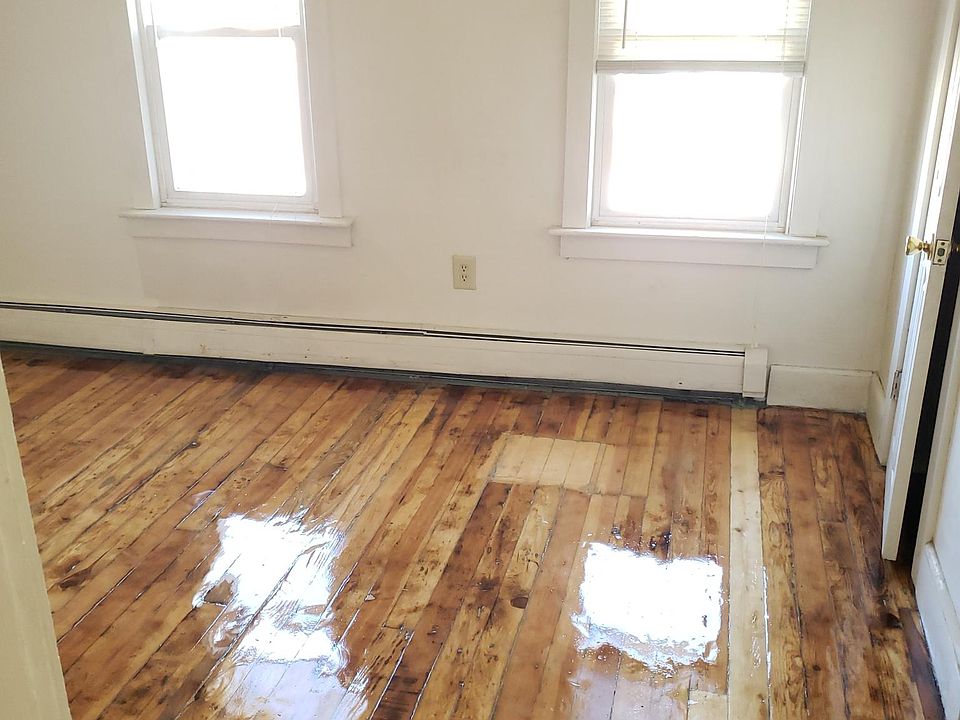 2nd image of 41 Grand St APT 3