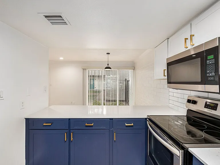 Madison Flats — Photo 4