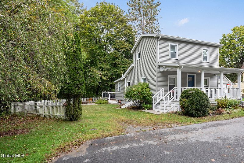 3rd image of 22 Barber Street