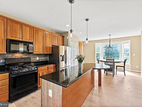 5th image of 17760 Julie Ann Ct