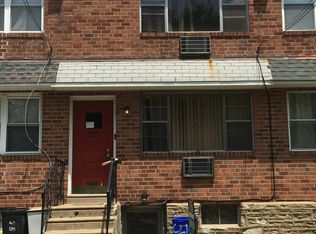 549 Fanshawe St, Philadelphia, PA 19111