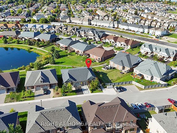 4th image of 126 Kingsmere Cres
