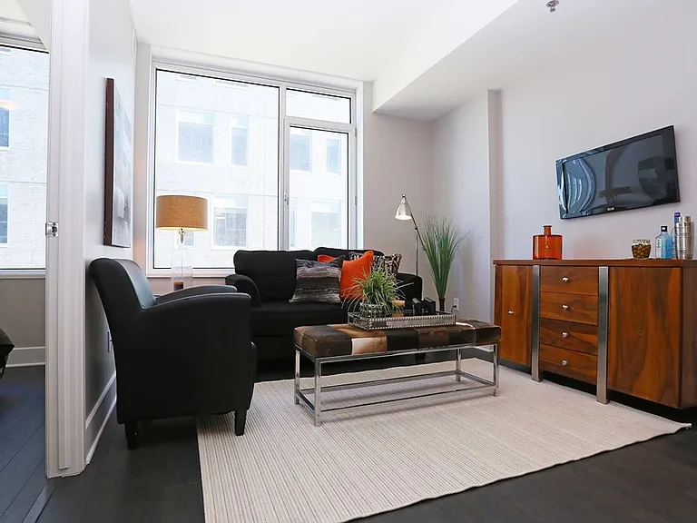 315 McRae Ave — Photo 8