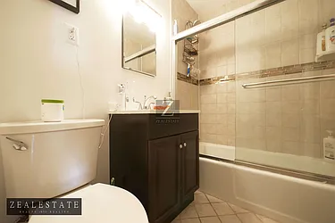 Rented by ZealEstate Group Inc