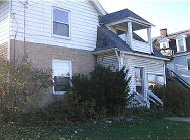 2nd image of 4225 4th Ave