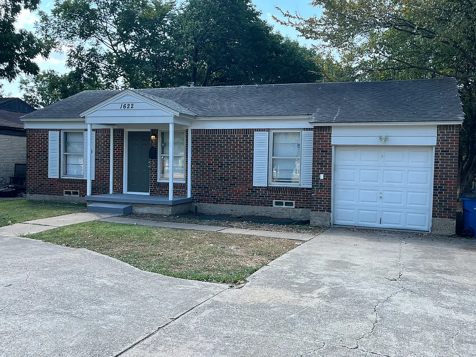 1622 Centerville Rd