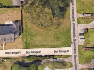 7977 Bon Temps Pl, Baton Rouge, LA 70806