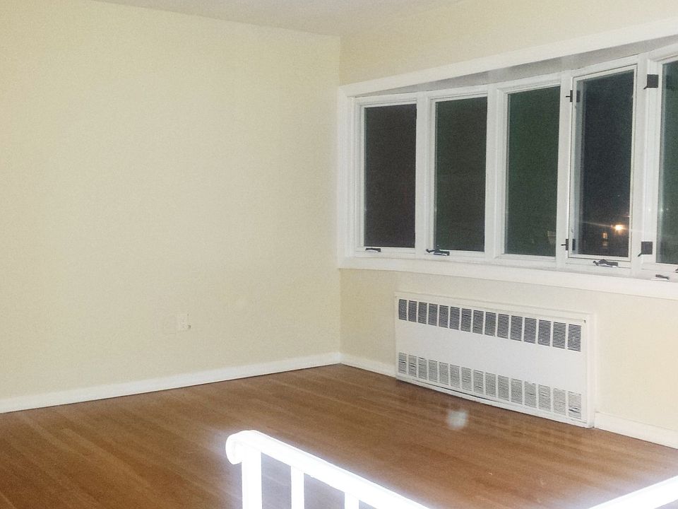 1st image of 1427 Waterloo Pl #2