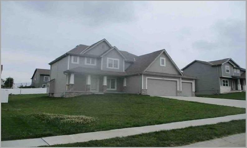 1st image of 5008 Waterford Ave