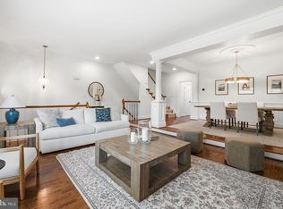 10424 Breckinridge Ln, Fairfax, VA
