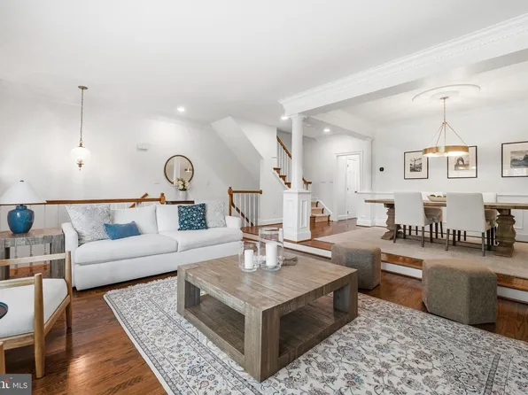 10424 Breckinridge Ln, Fairfax, VA 22030