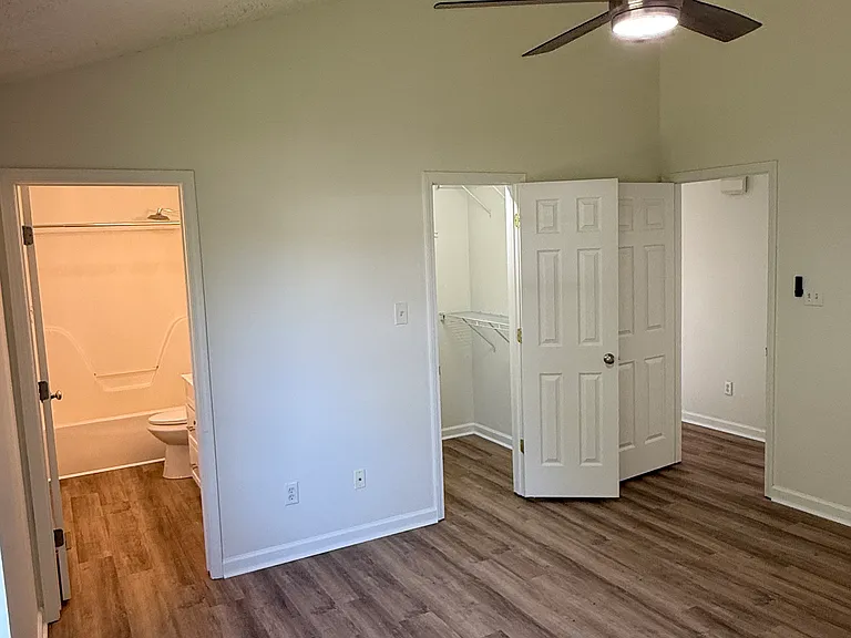 719 Colony Village Way — Photo 21
