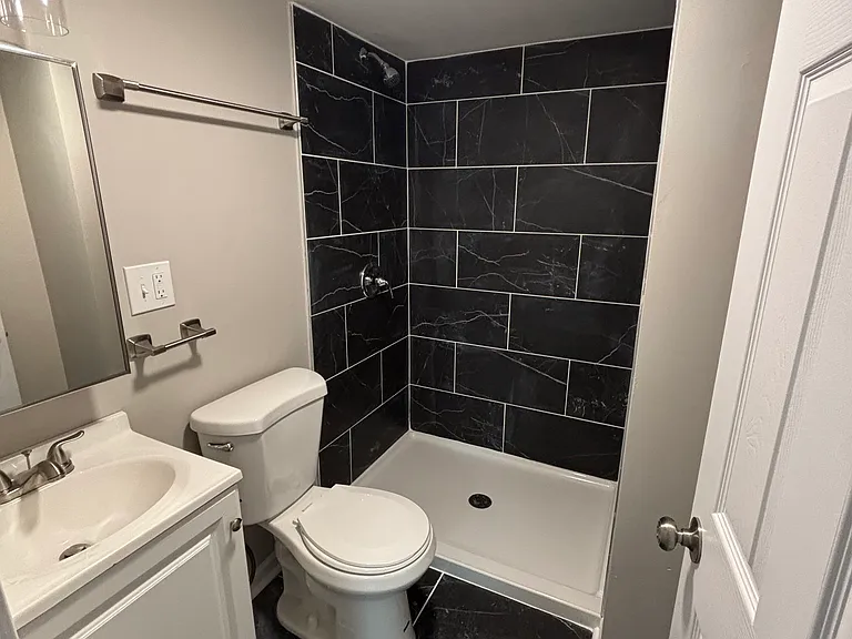 366 Taft Pl — Photo 10