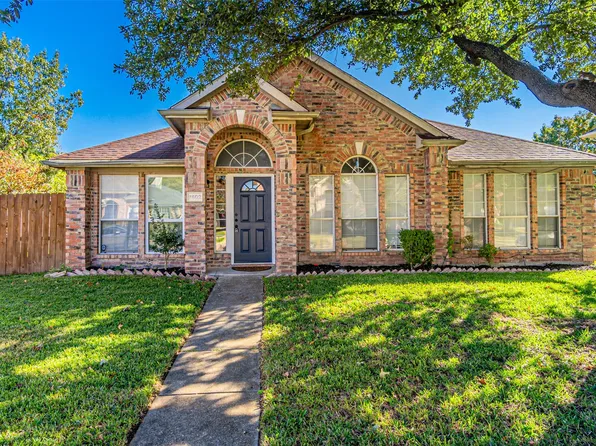 7502 Gillon Dr, Rowlett, TX 75089