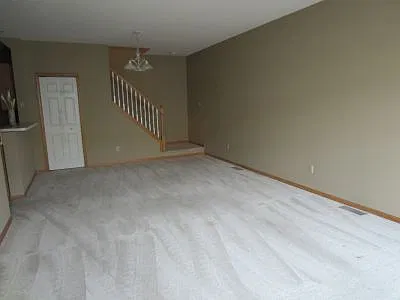 Great 2BR Townhome! — Photo 4