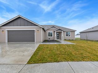 401 Glenwood Ave Lot 315, Spec Grandview, WA 98930