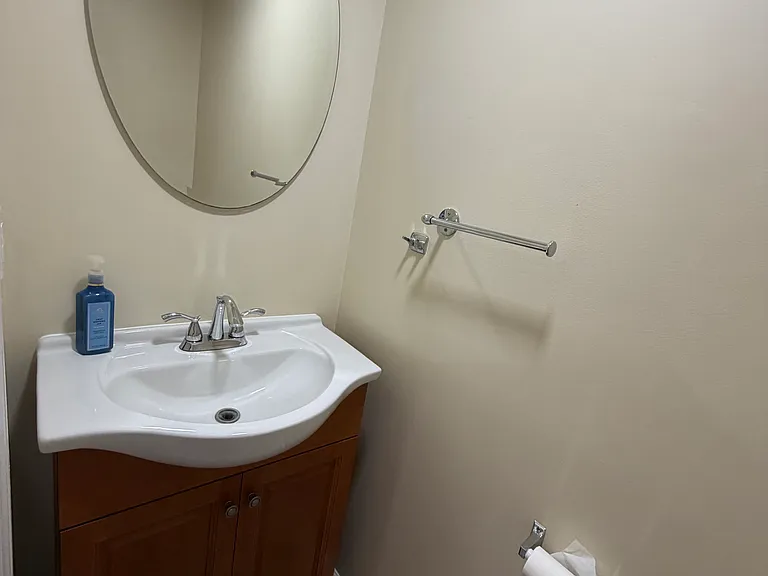 341 Hunter Ave — Photo 5
