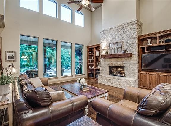 3rd image of 9191 Saddle Horn Ct