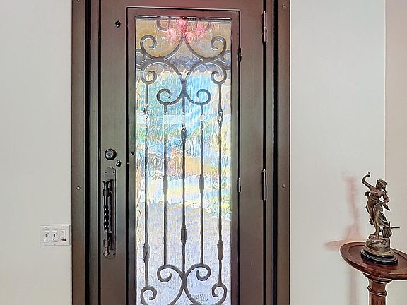 5th image of 23109 N CARDENAS Drive N