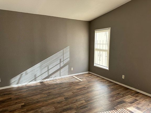 5th image of 1739 Silver Sky Dr SW